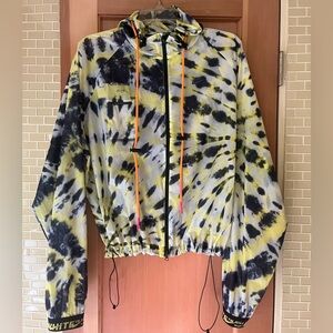 OFF-WHITE x NIKE NRG AOP “VOLT” ⚡️⚡️Women’s Running Jacket Size XL 🏃‍♀️🏃🏾‍♀️